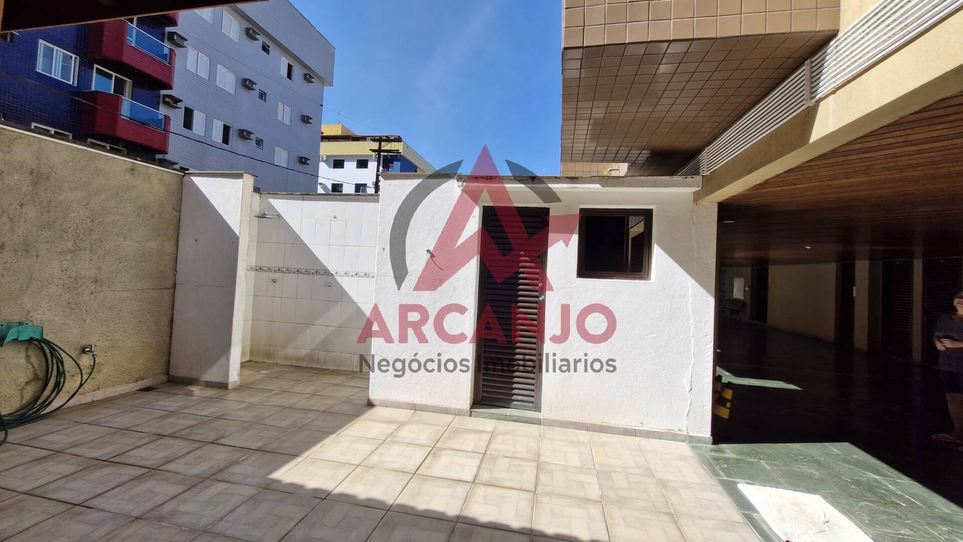 Apartamento à venda com 1 quarto, 60m² - Foto 22