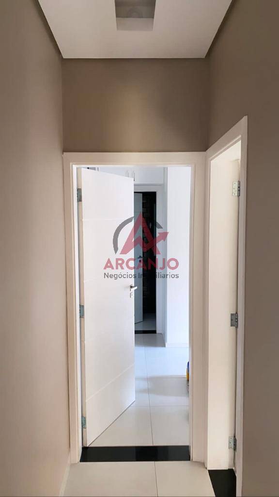 Casa à venda com 3 quartos, 244m² - Foto 18