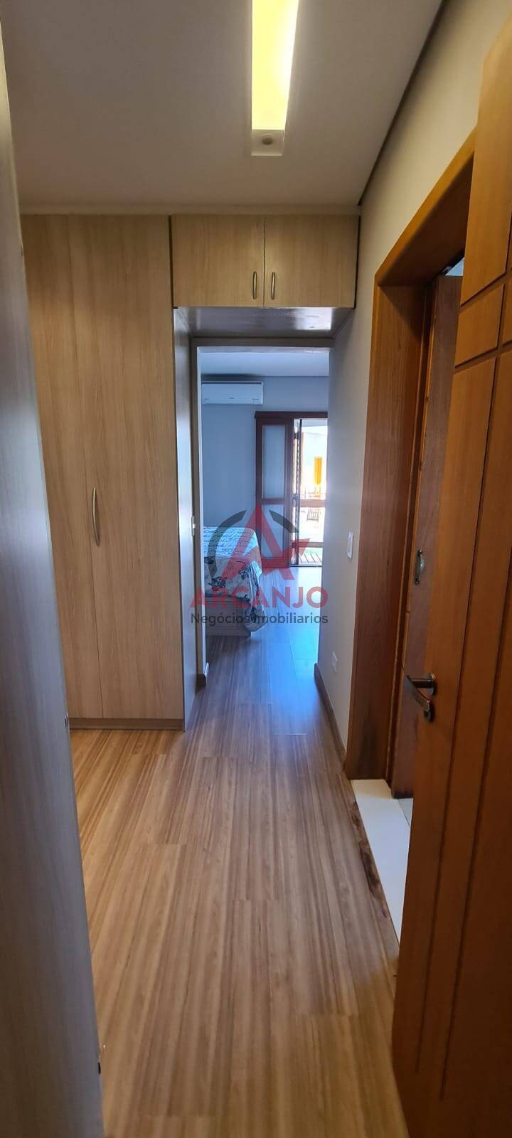 Casa à venda com 3 quartos, 450m² - Foto 6