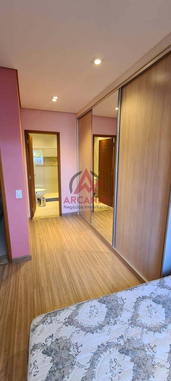 Casa à venda com 3 quartos, 450m² - Foto 11