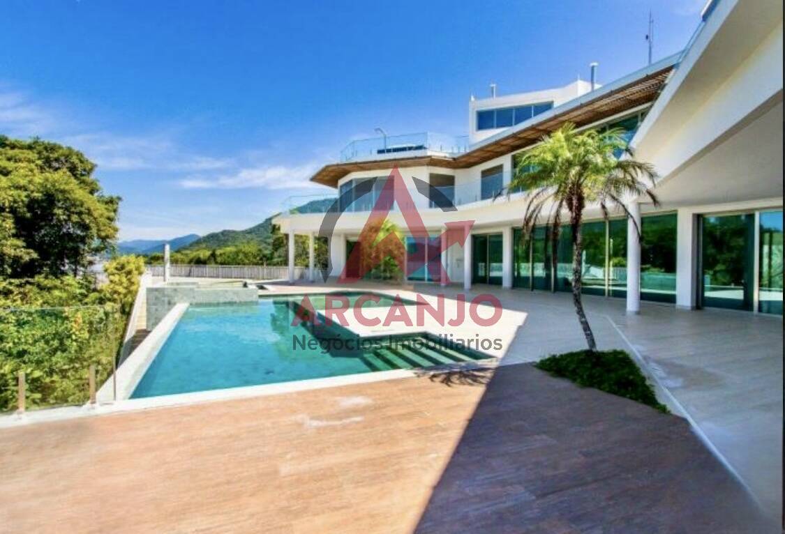 Casa à venda e aluguel com 10 quartos, 2560m² - Foto 1