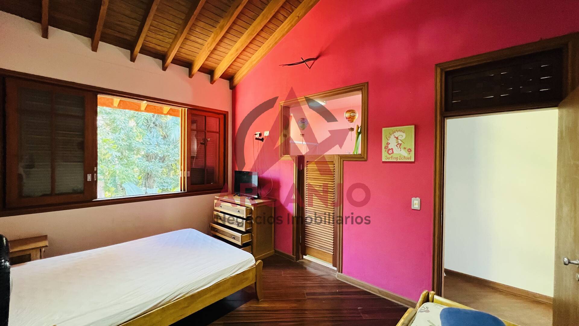 Casa à venda com 10 quartos, 1000m² - Foto 49