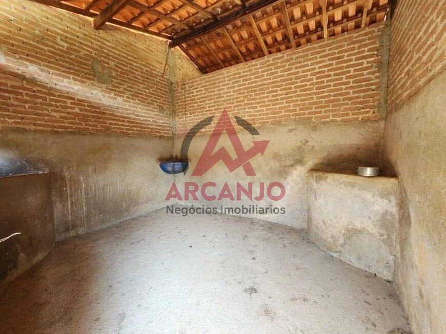 Fazenda à venda com 3 quartos, 250m² - Foto 18