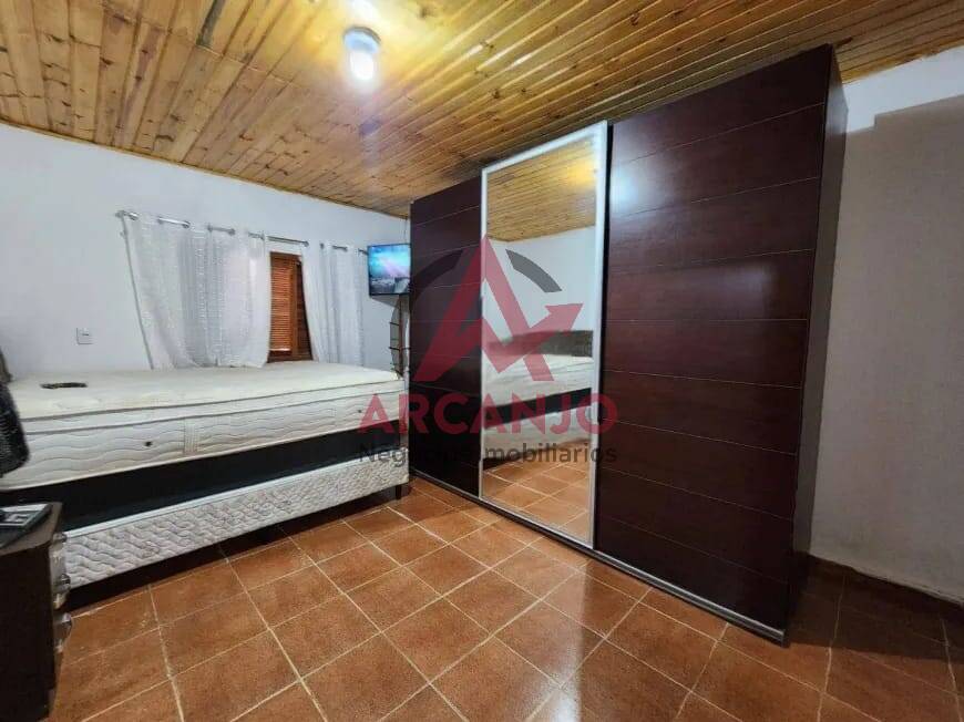 Fazenda à venda com 3 quartos, 250m² - Foto 24