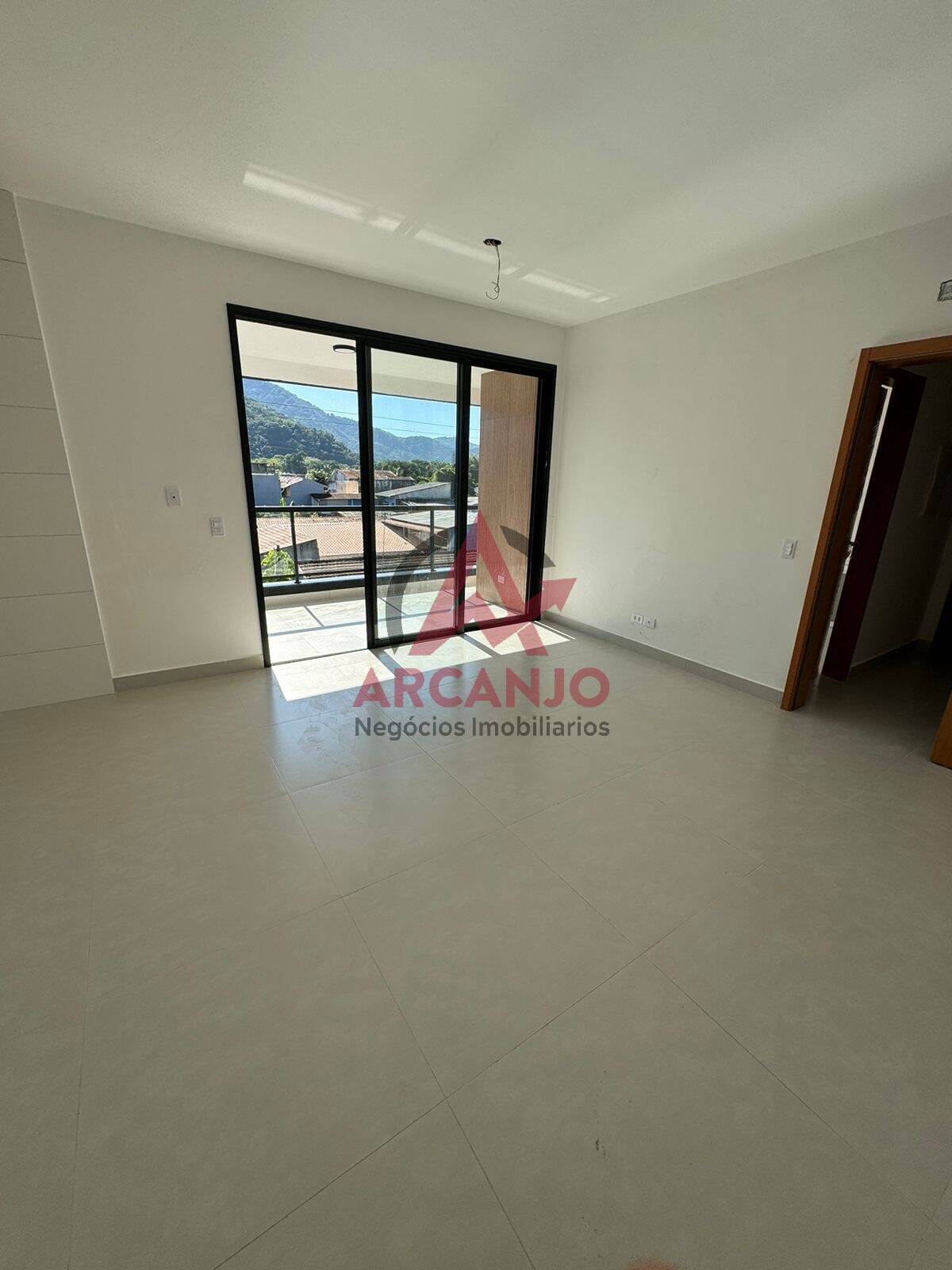 Apartamento à venda com 2 quartos, 70m² - Foto 8