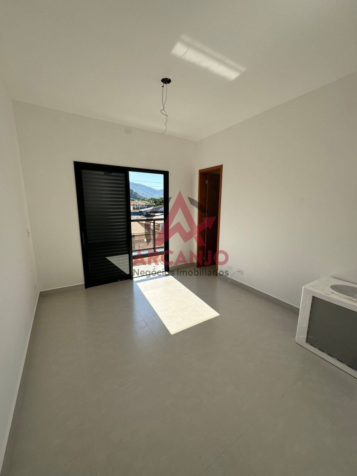 Apartamento à venda com 2 quartos, 70m² - Foto 10