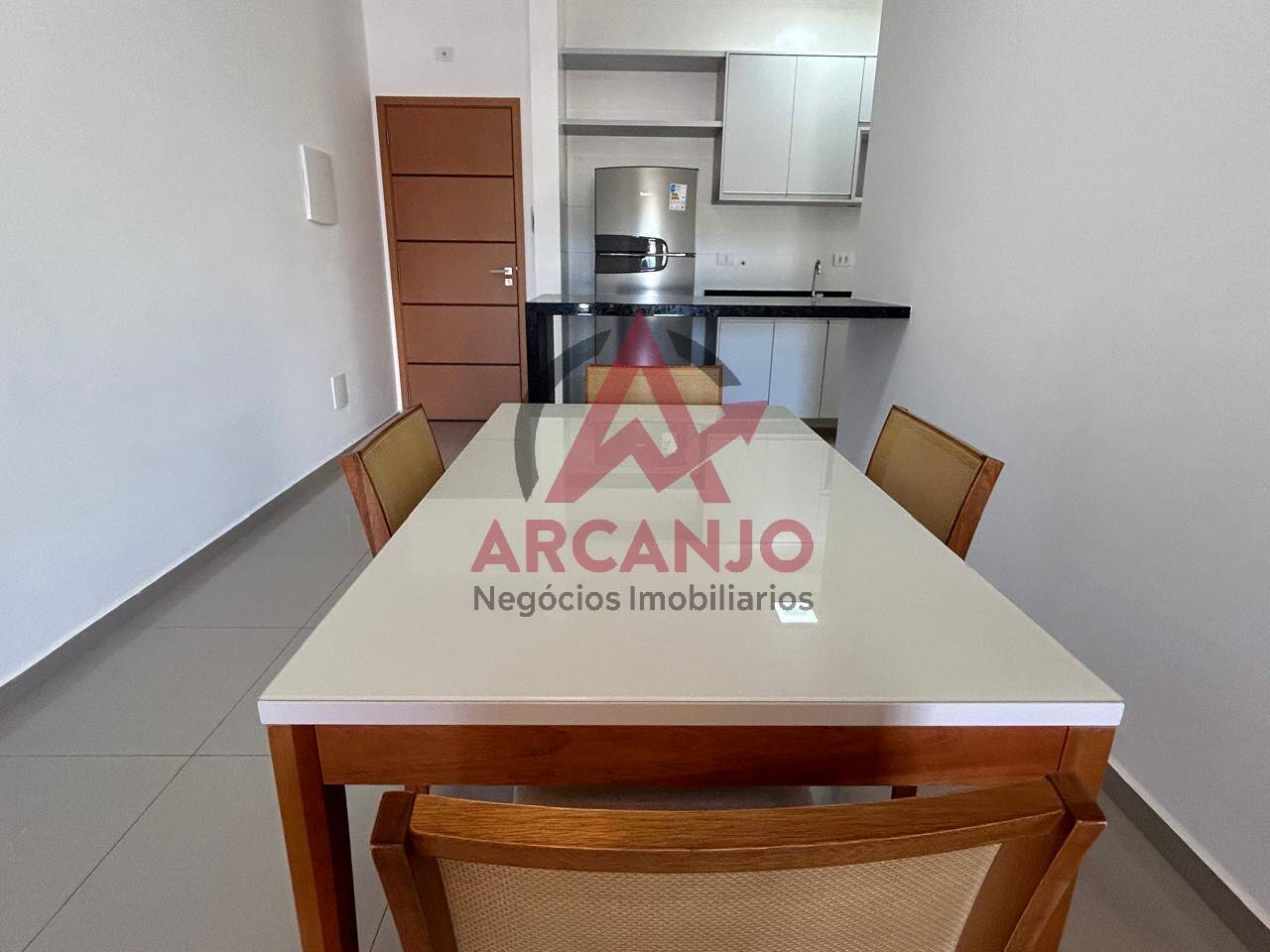 Apartamento à venda com 2 quartos, 75m² - Foto 6