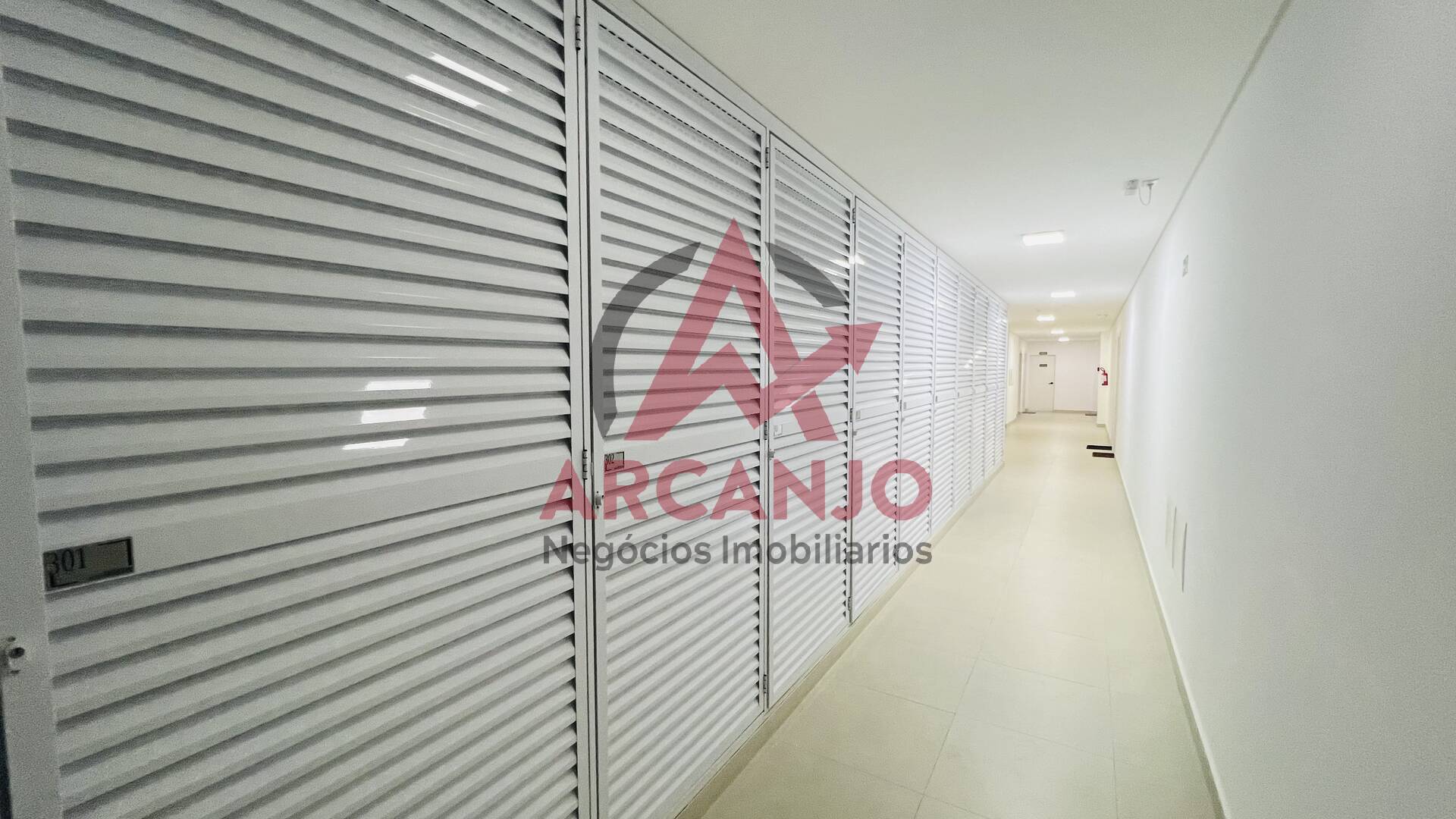 Apartamento para alugar com 2 quartos, 70m² - Foto 14