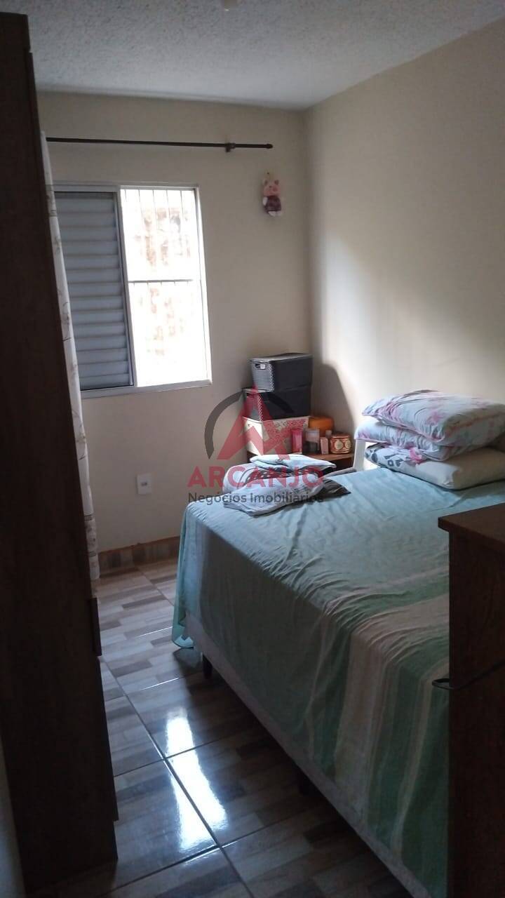 Apartamento à venda com 2 quartos, 45m² - Foto 2