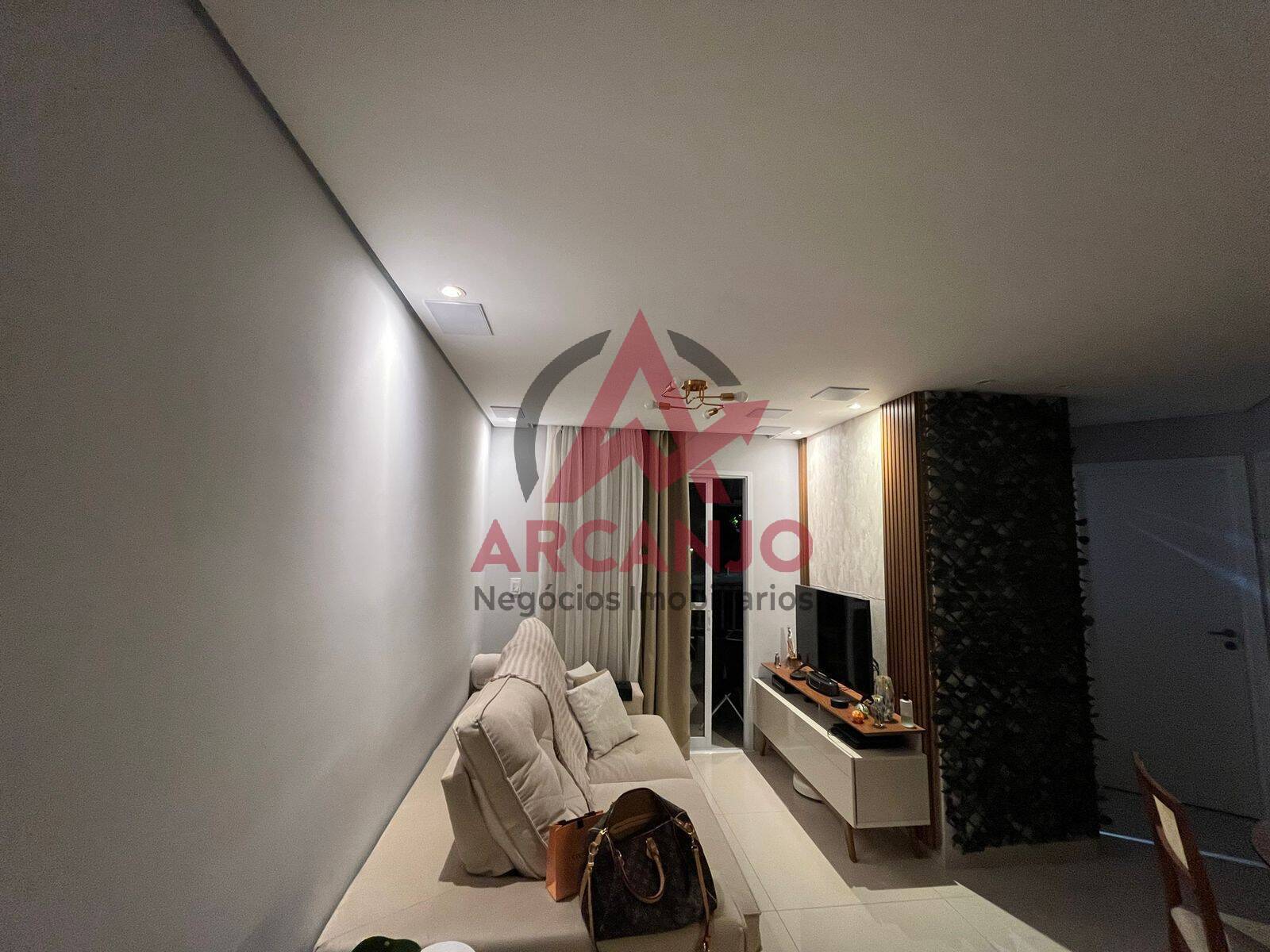 Apartamento à venda com 2 quartos, 56m² - Foto 2