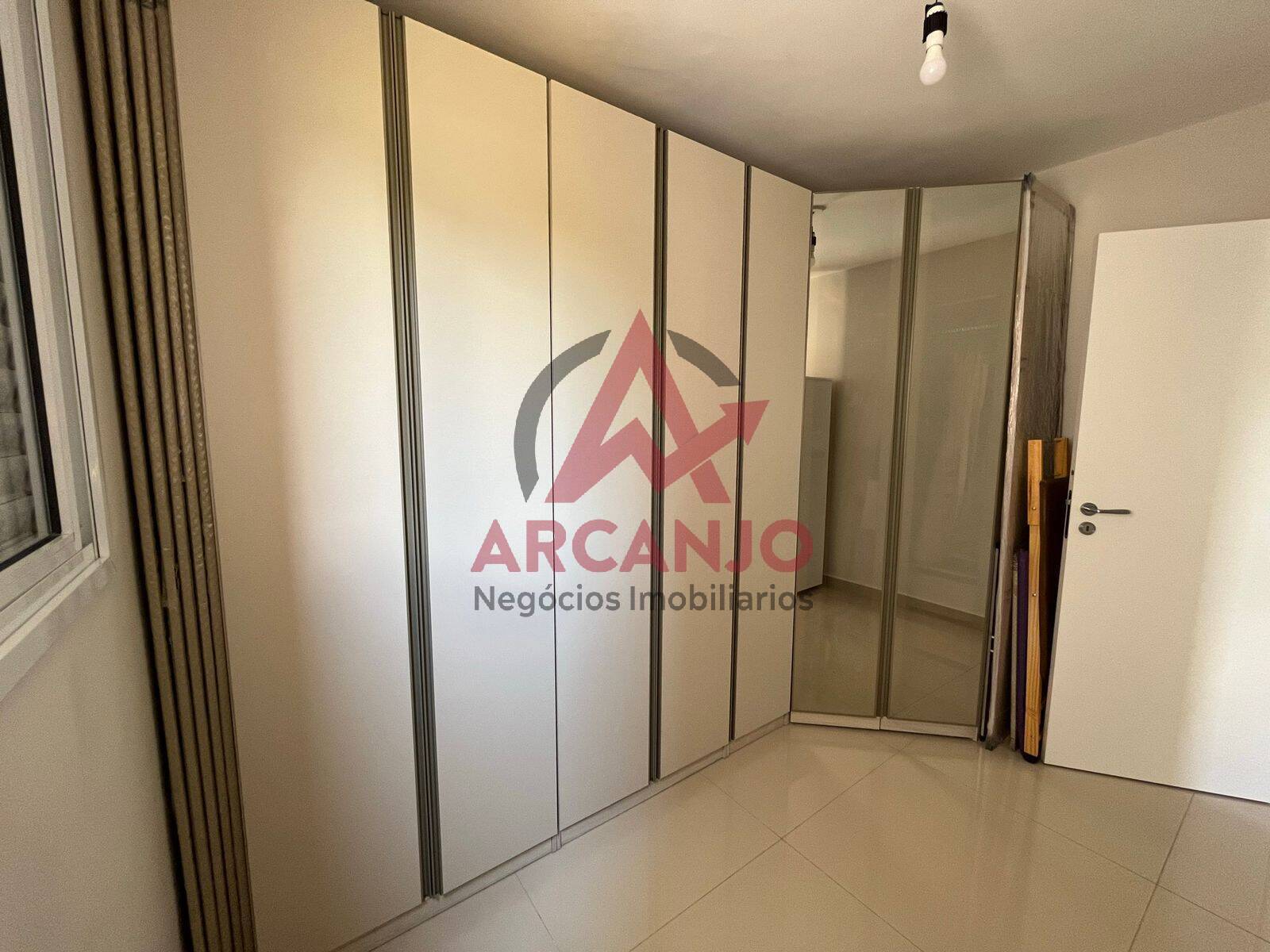 Apartamento à venda com 2 quartos, 56m² - Foto 18