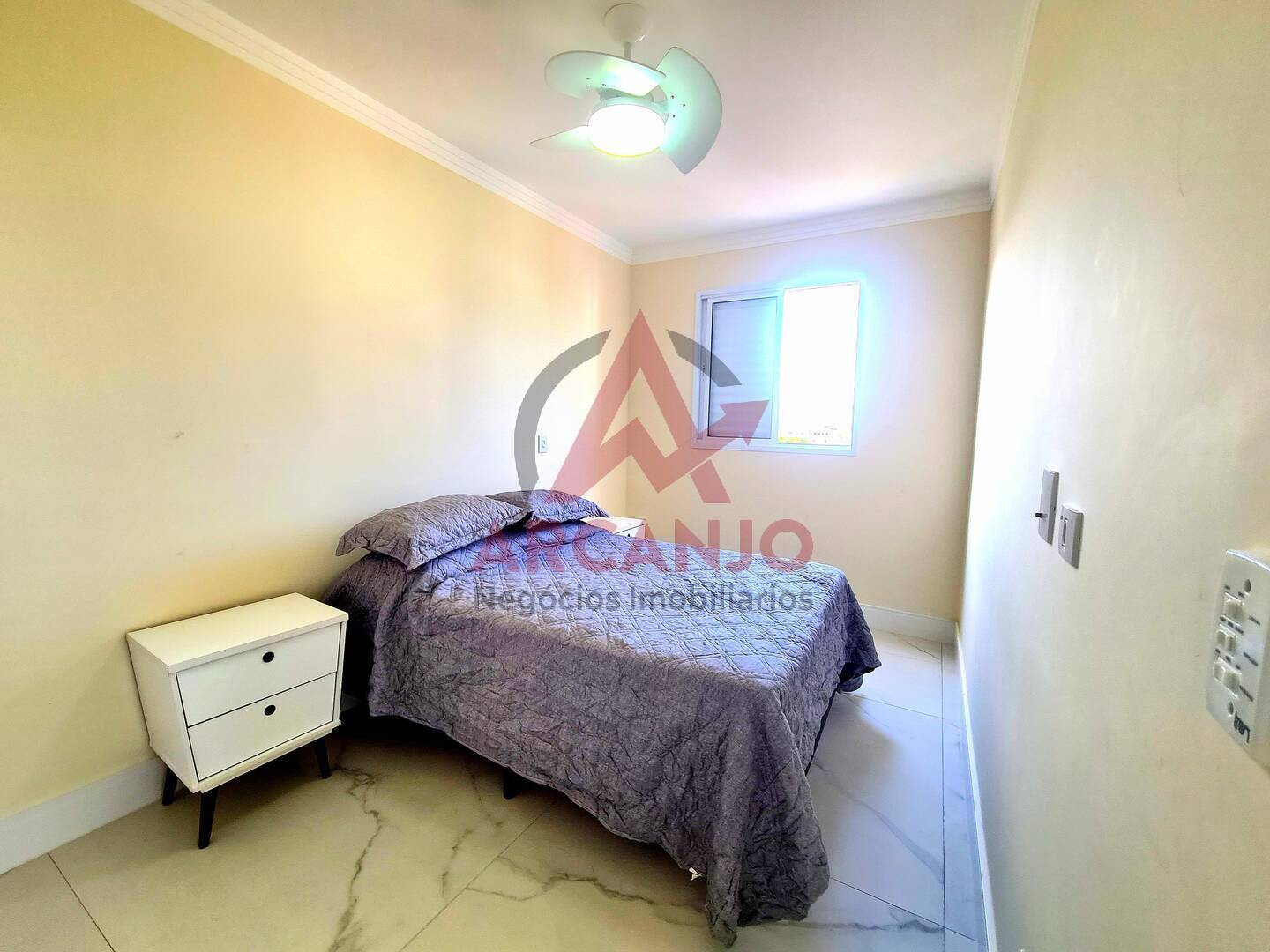 Apartamento à venda com 2 quartos, 67m² - Foto 12