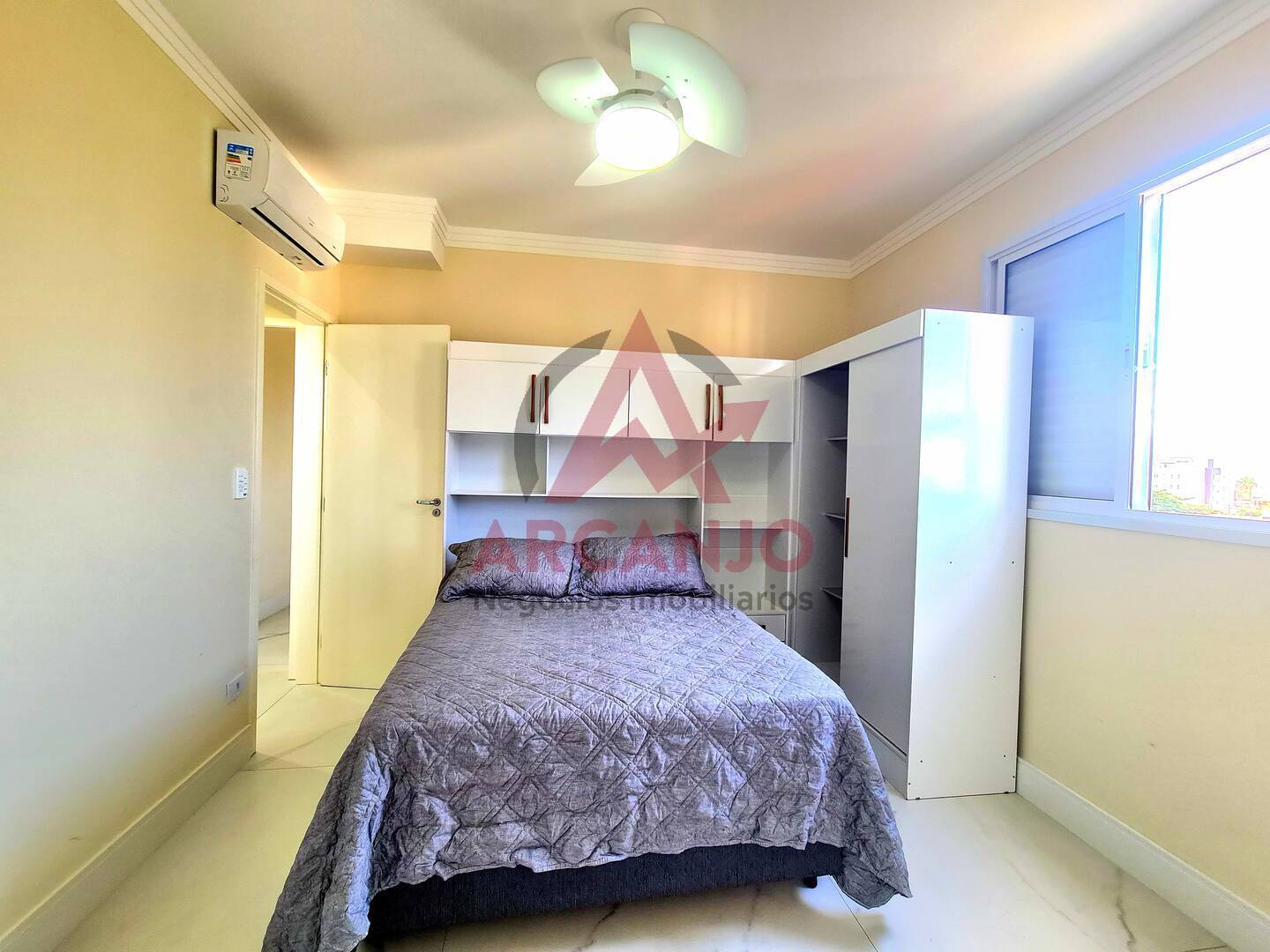 Apartamento à venda com 2 quartos, 67m² - Foto 18