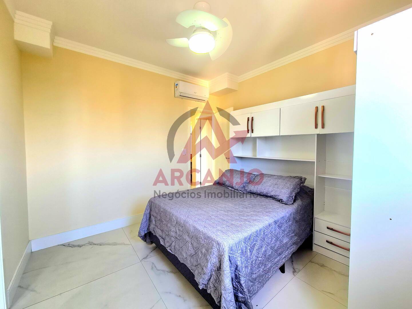 Apartamento à venda com 2 quartos, 67m² - Foto 17