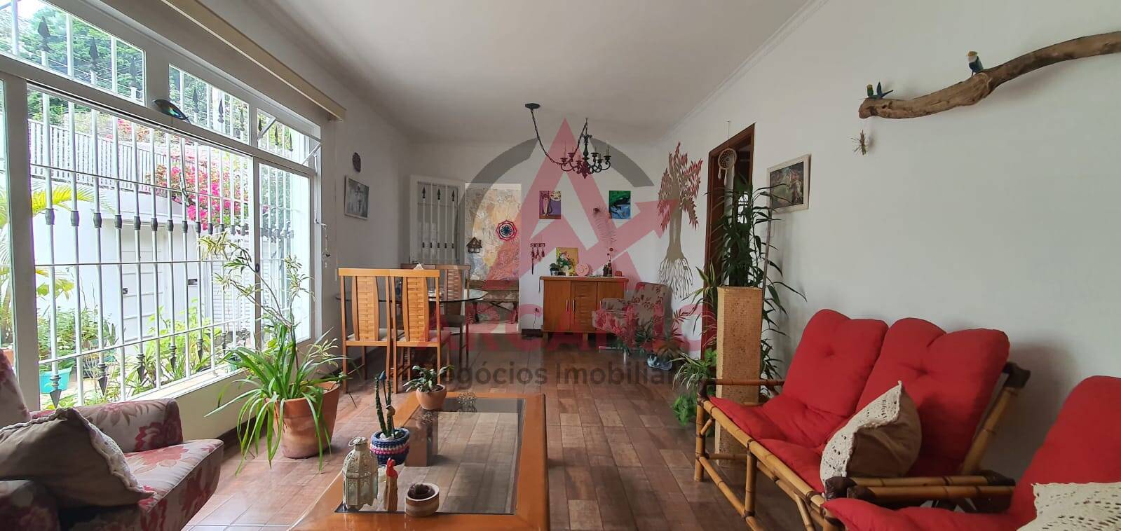 Casa à venda com 4 quartos, 197m² - Foto 5