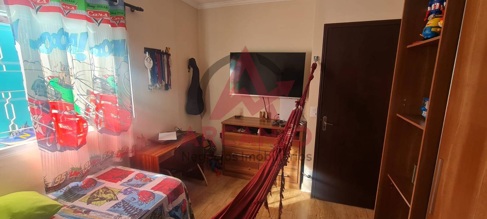 Casa à venda com 3 quartos, 360m² - Foto 16