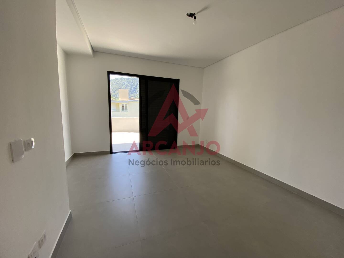 Casa à venda com 4 quartos, 270m² - Foto 26