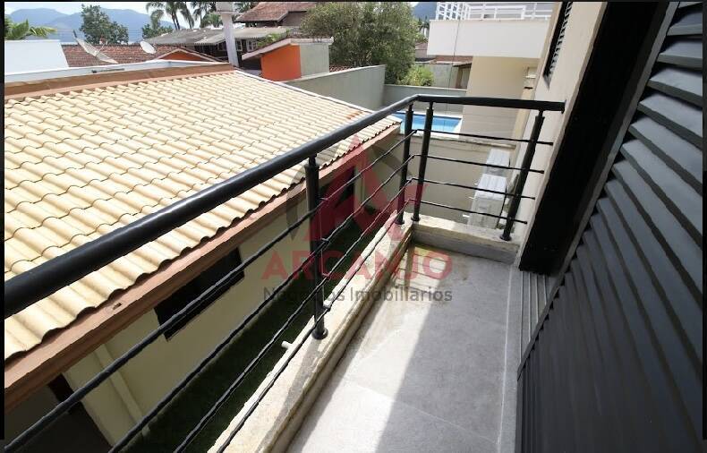 Casa à venda com 6 quartos, 470m² - Foto 20