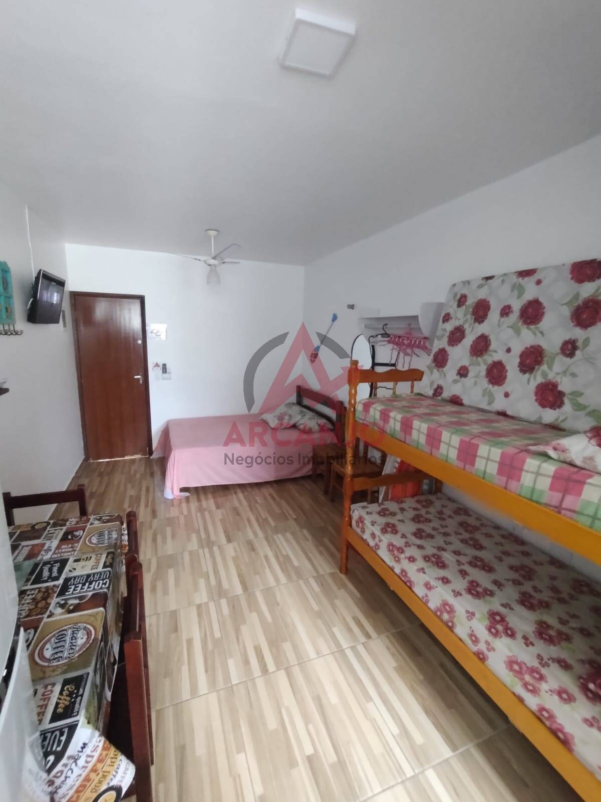 Apartamento à venda com 1 quarto, 26m² - Foto 1