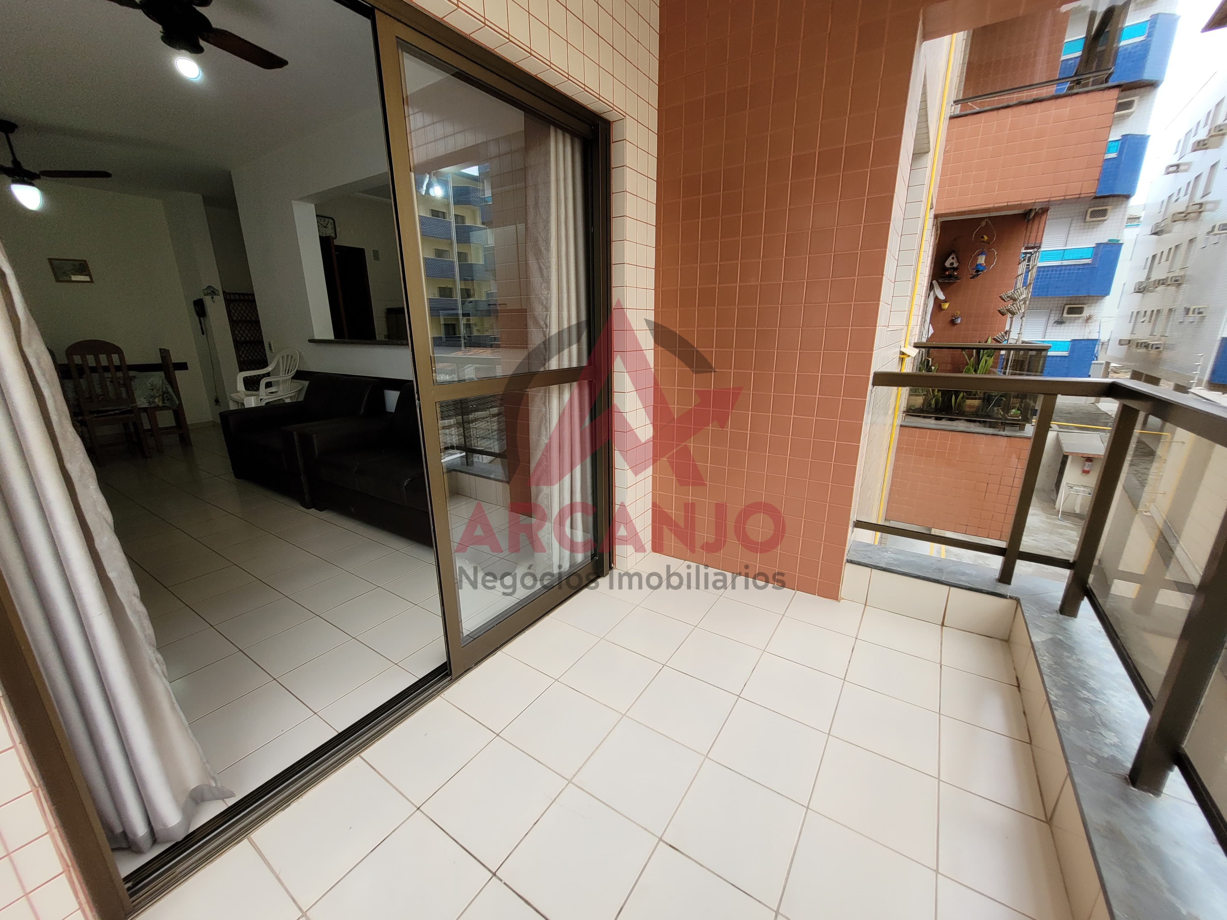 Apartamento à venda com 2 quartos, 86m² - Foto 4