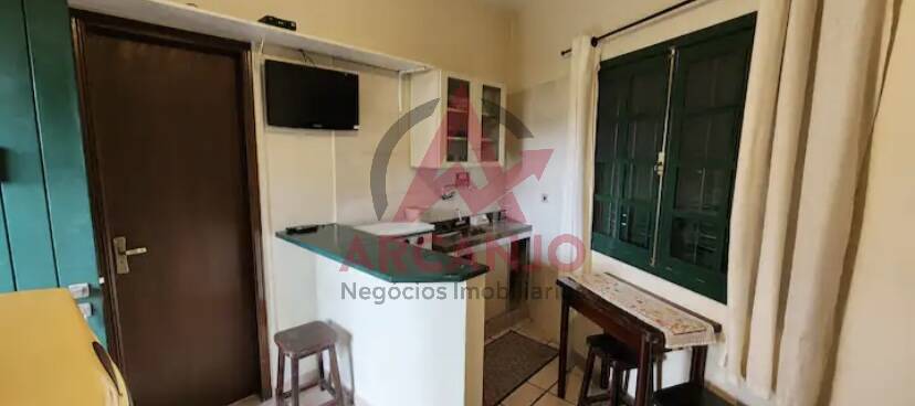 Apartamento à venda com 5 quartos, 236m² - Foto 11