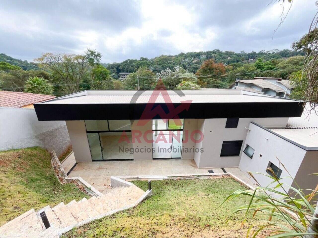 Casa à venda com 3 quartos, 350m² - Foto 25