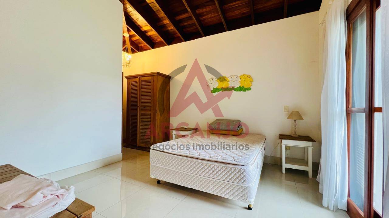 Casa à venda com 5 quartos, 360m² - Foto 27