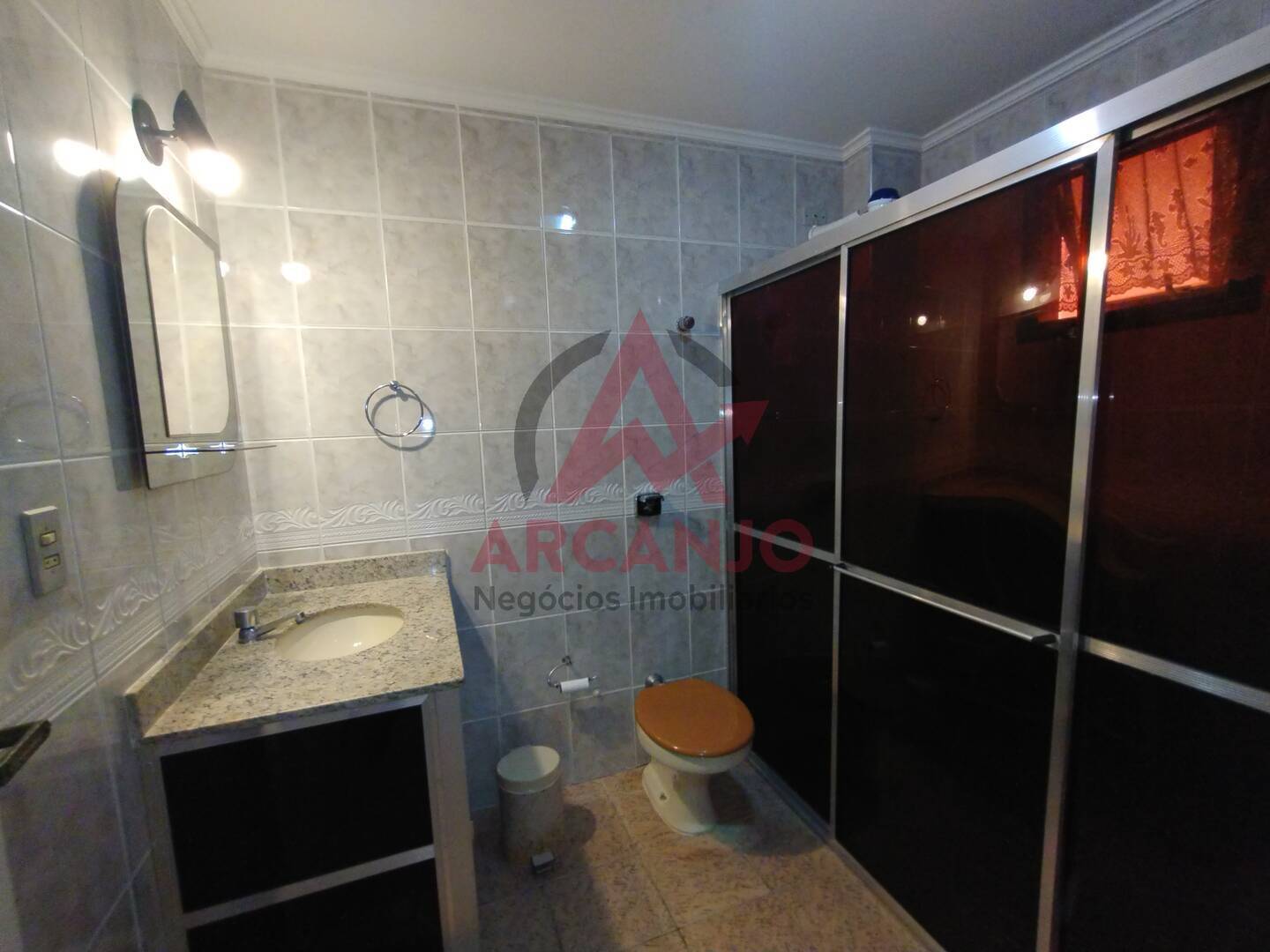 Apartamento para alugar com 2 quartos, 85m² - Foto 12