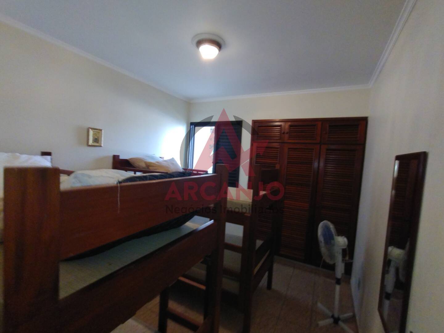 Apartamento para alugar com 2 quartos, 85m² - Foto 11