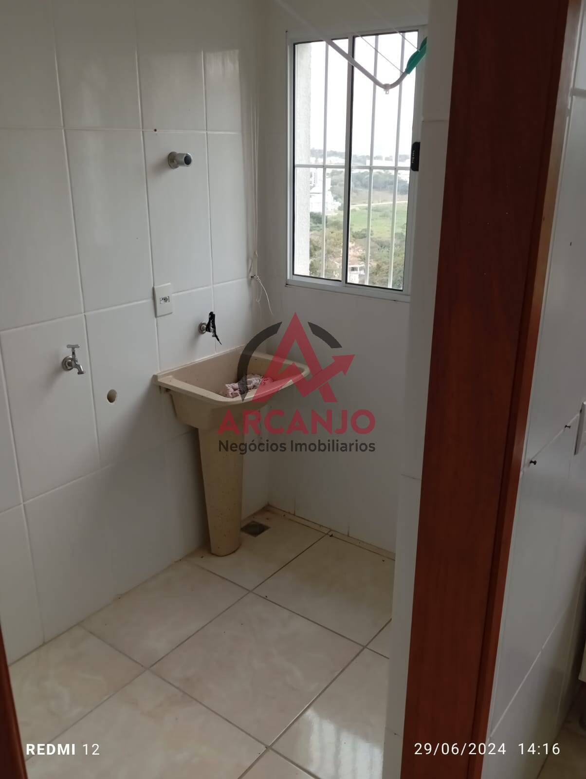 Apartamento à venda com 2 quartos, 60m² - Foto 5