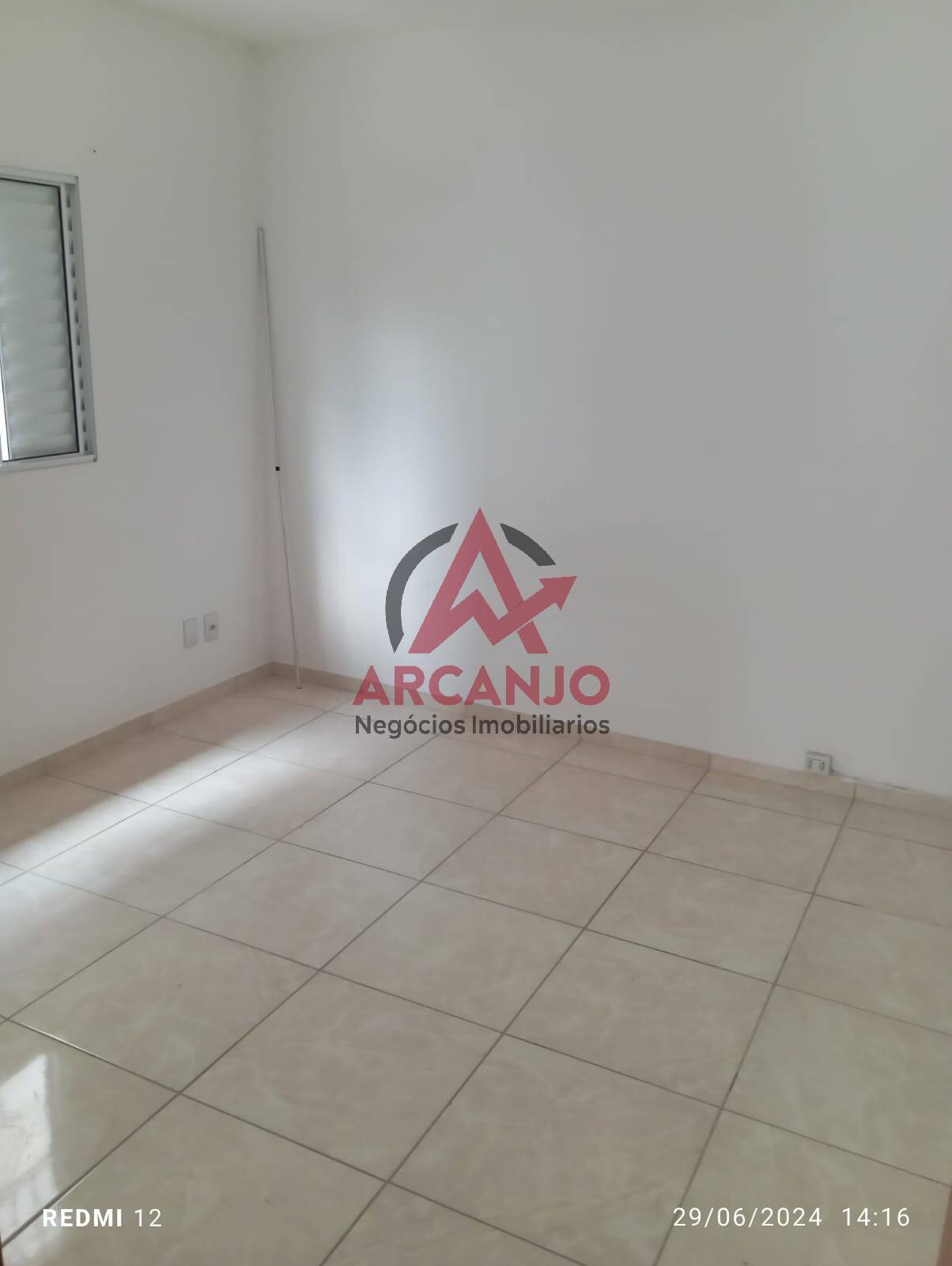 Apartamento à venda com 2 quartos, 60m² - Foto 8