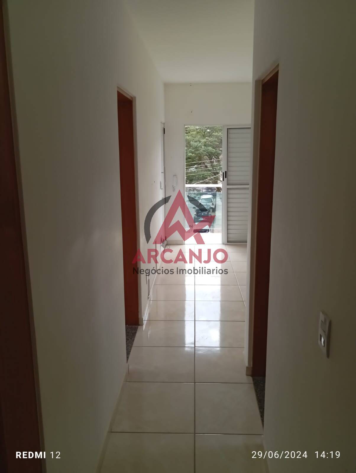 Apartamento à venda com 2 quartos, 60m² - Foto 9