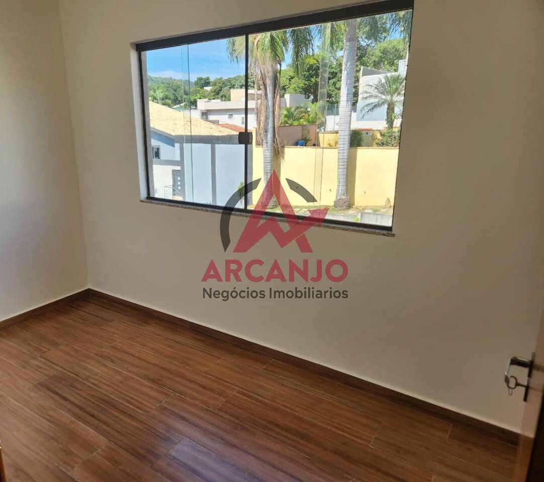 Casa à venda com 2 quartos, 110m² - Foto 12