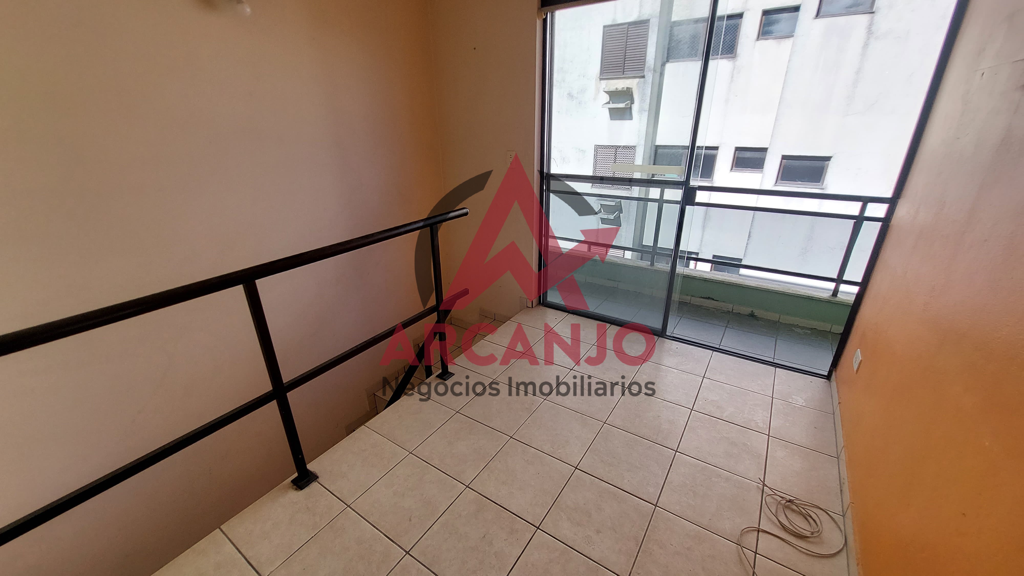 Apartamento à venda com 3 quartos, 125m² - Foto 8