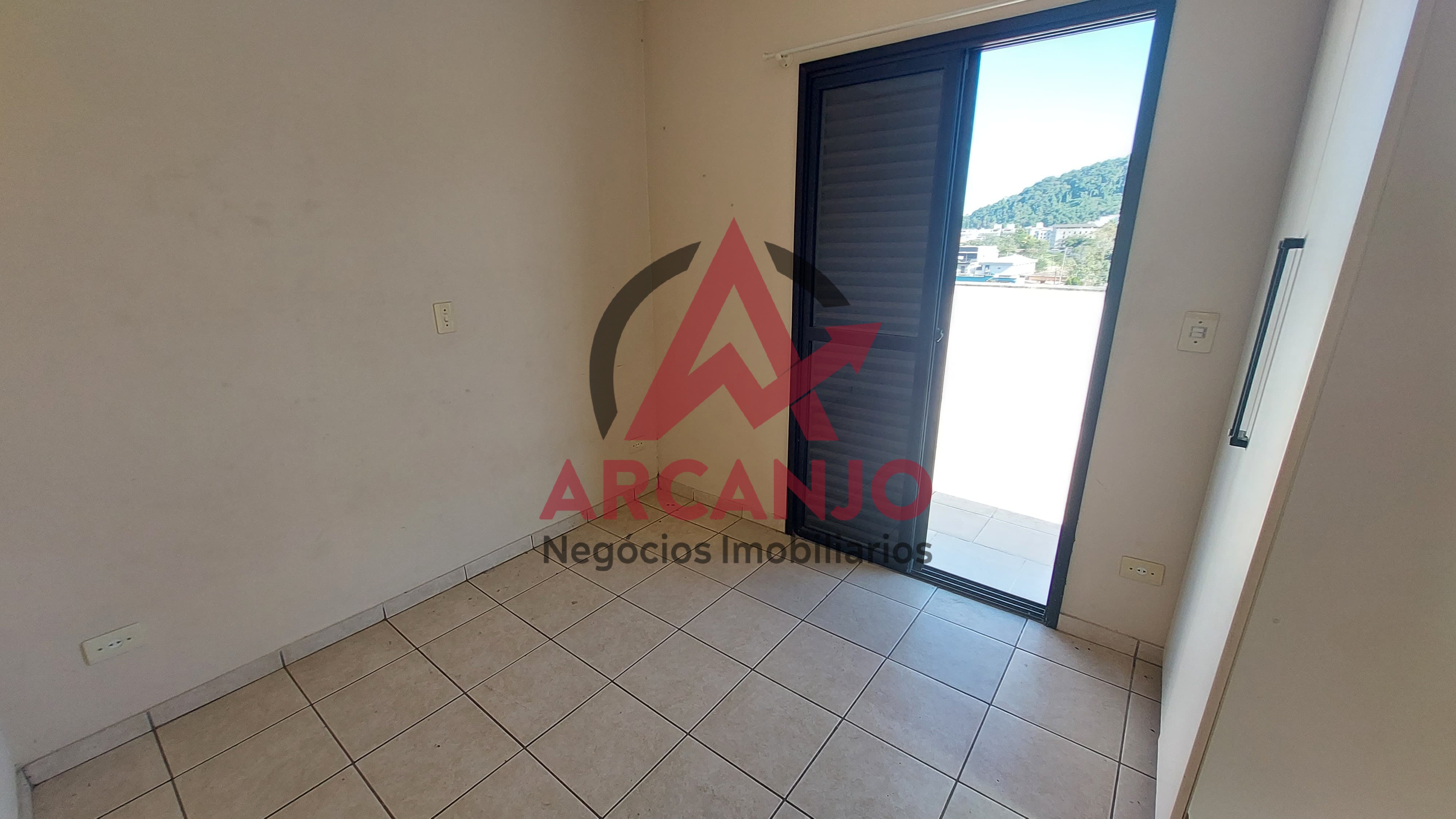 Apartamento à venda com 3 quartos, 125m² - Foto 9