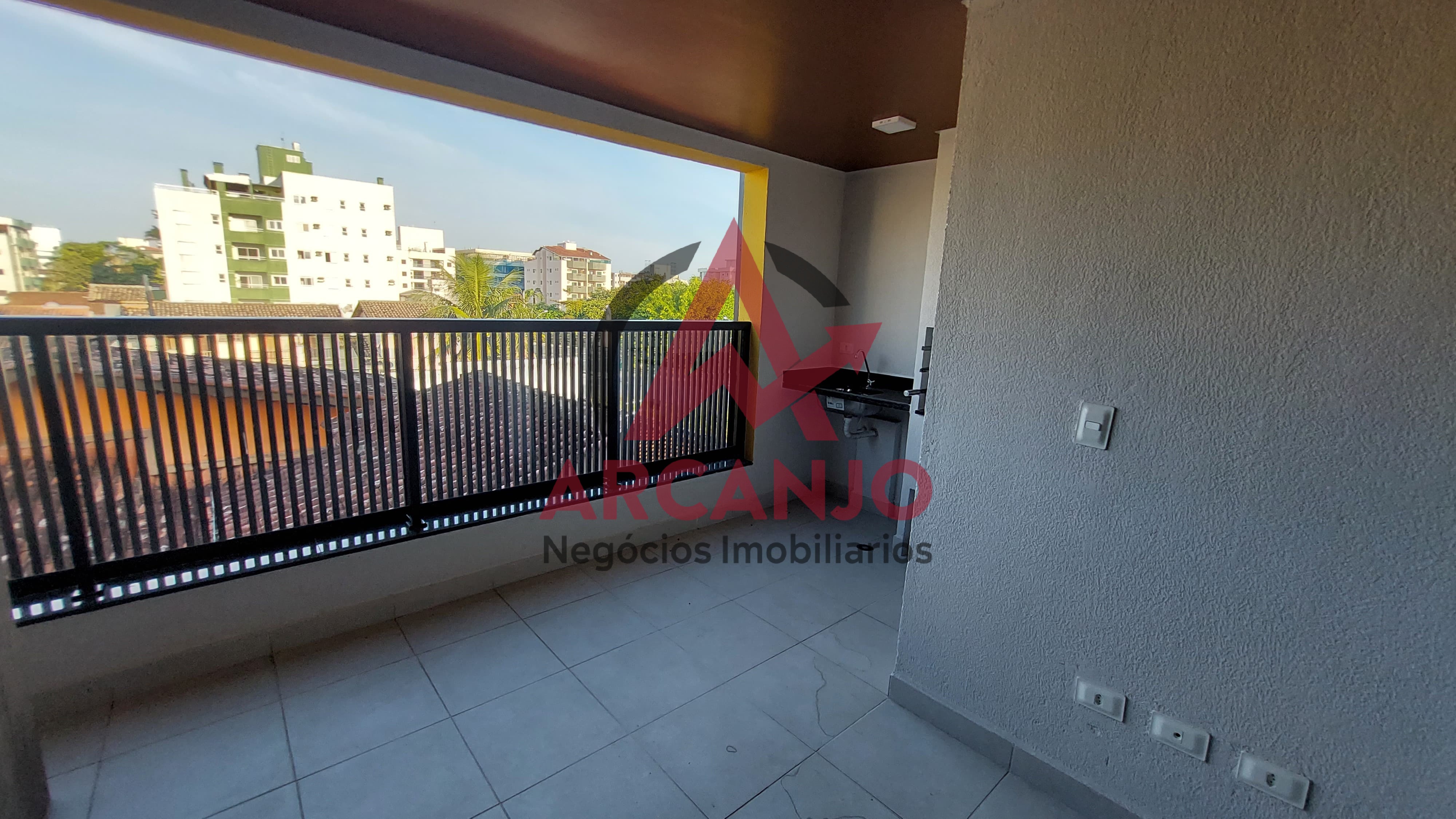 Apartamento à venda com 2 quartos, 70m² - Foto 13