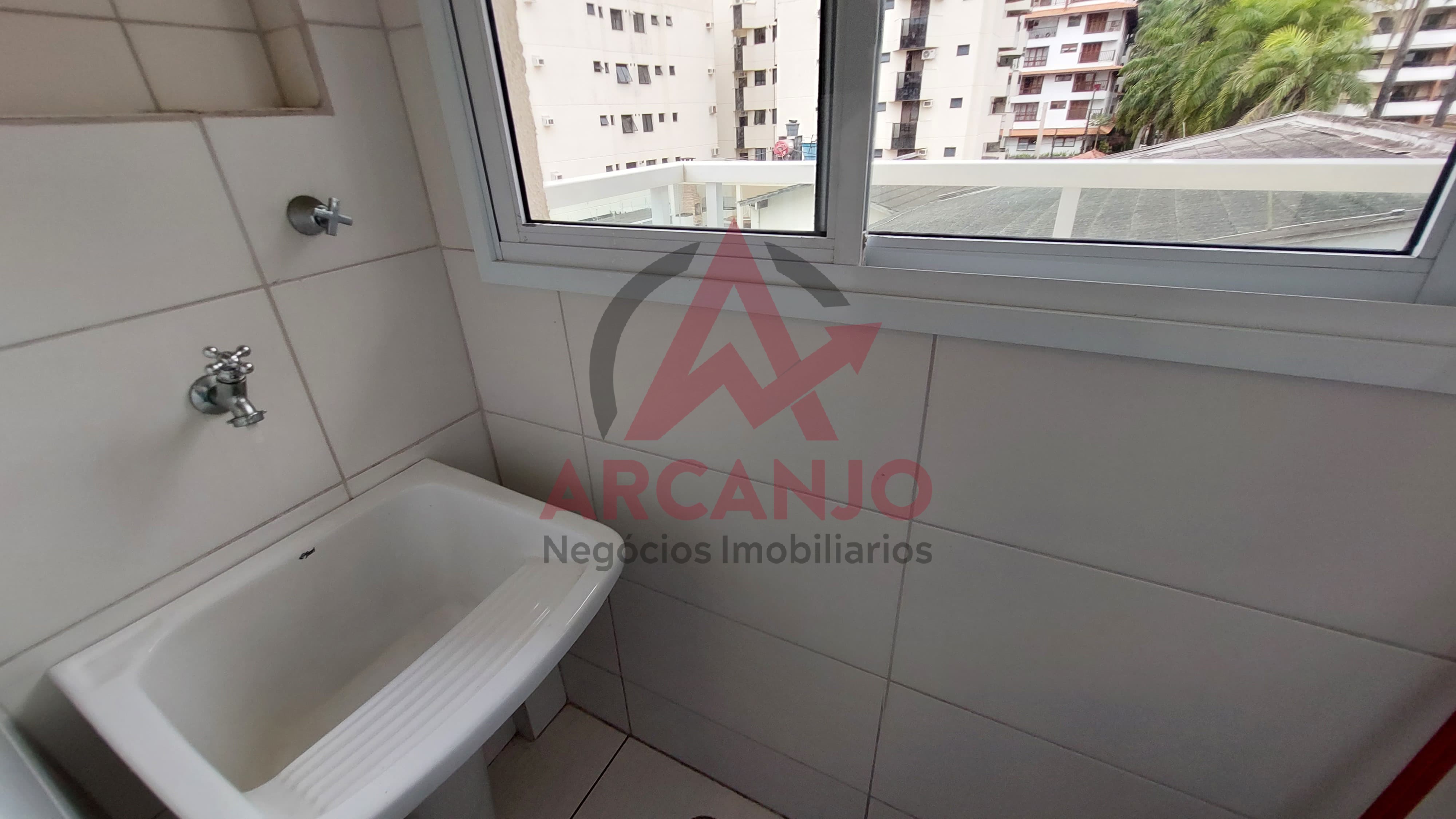 Apartamento à venda com 1 quarto, 50m² - Foto 11