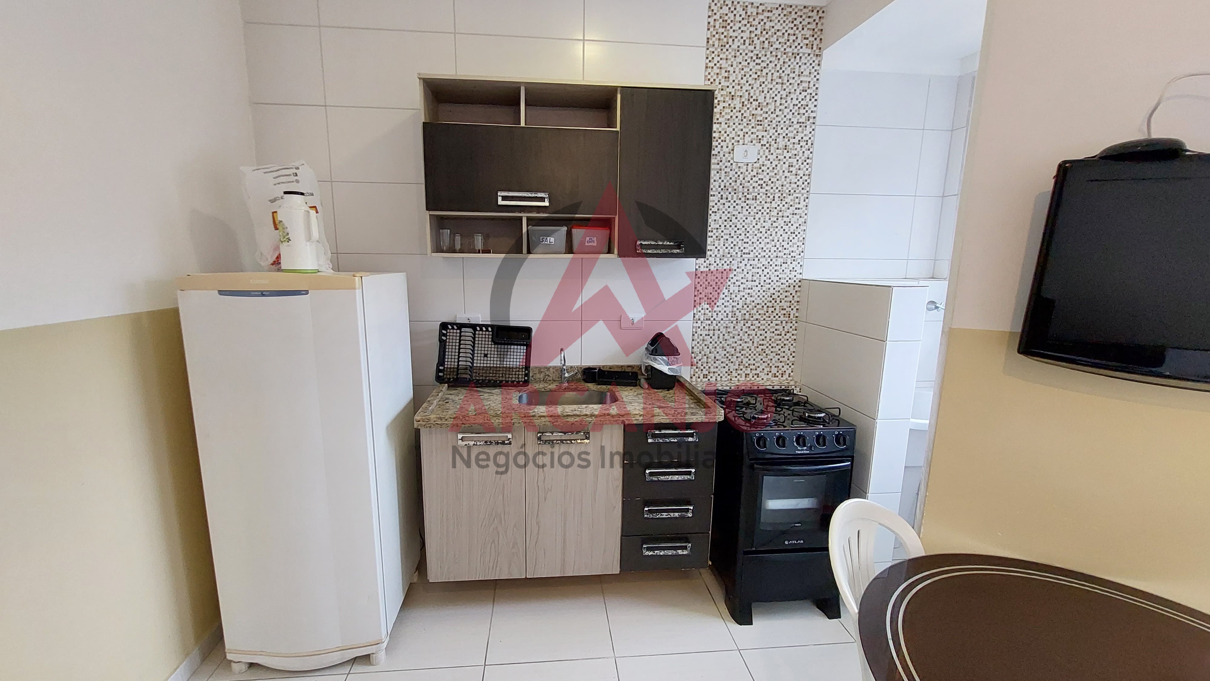 Apartamento à venda com 1 quarto, 50m² - Foto 6