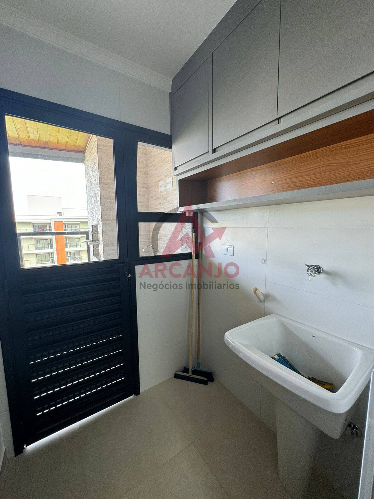 Apartamento à venda com 2 quartos, 82m² - Foto 15