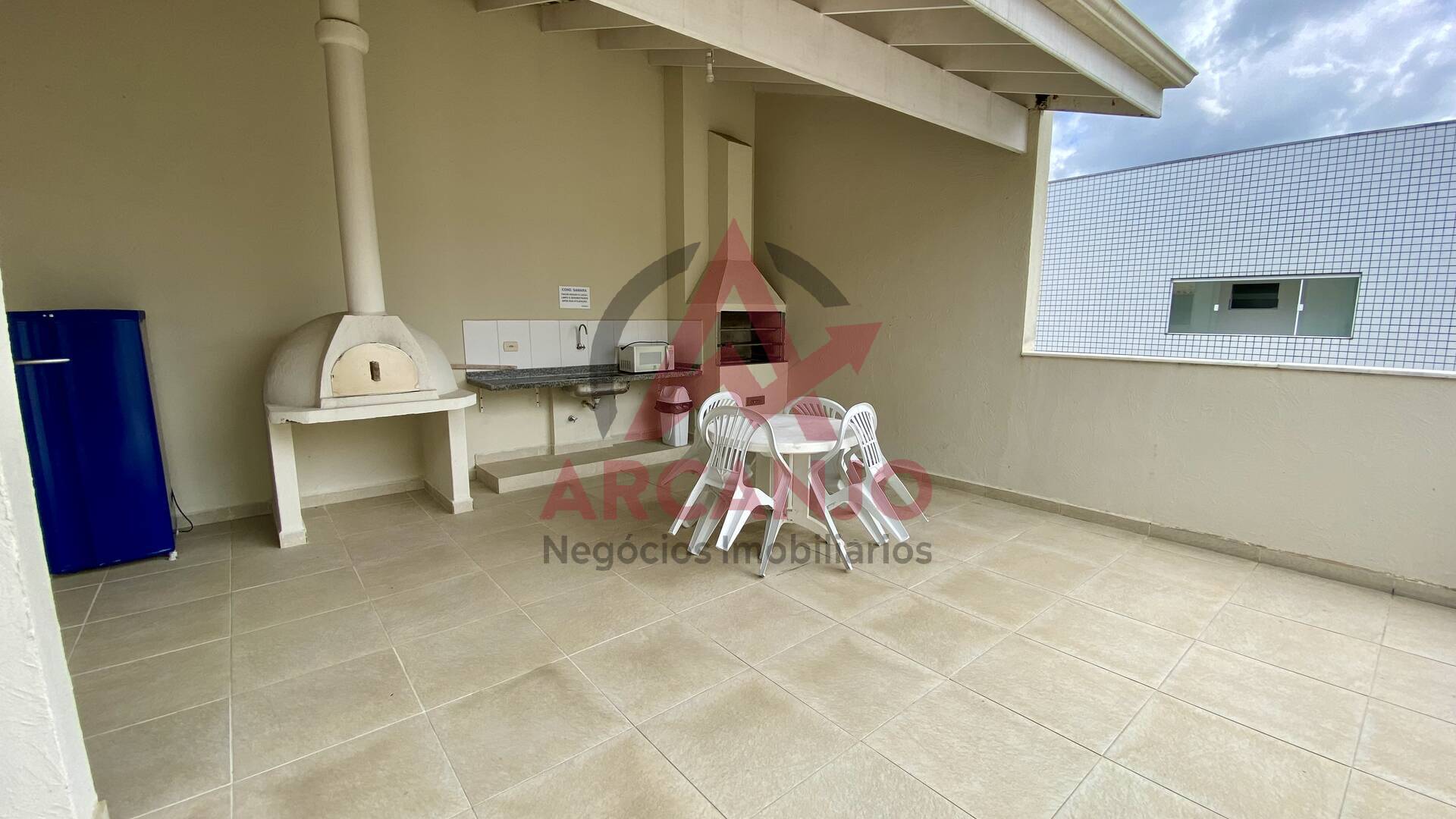 Apartamento para alugar com 2 quartos, 86m² - Foto 24