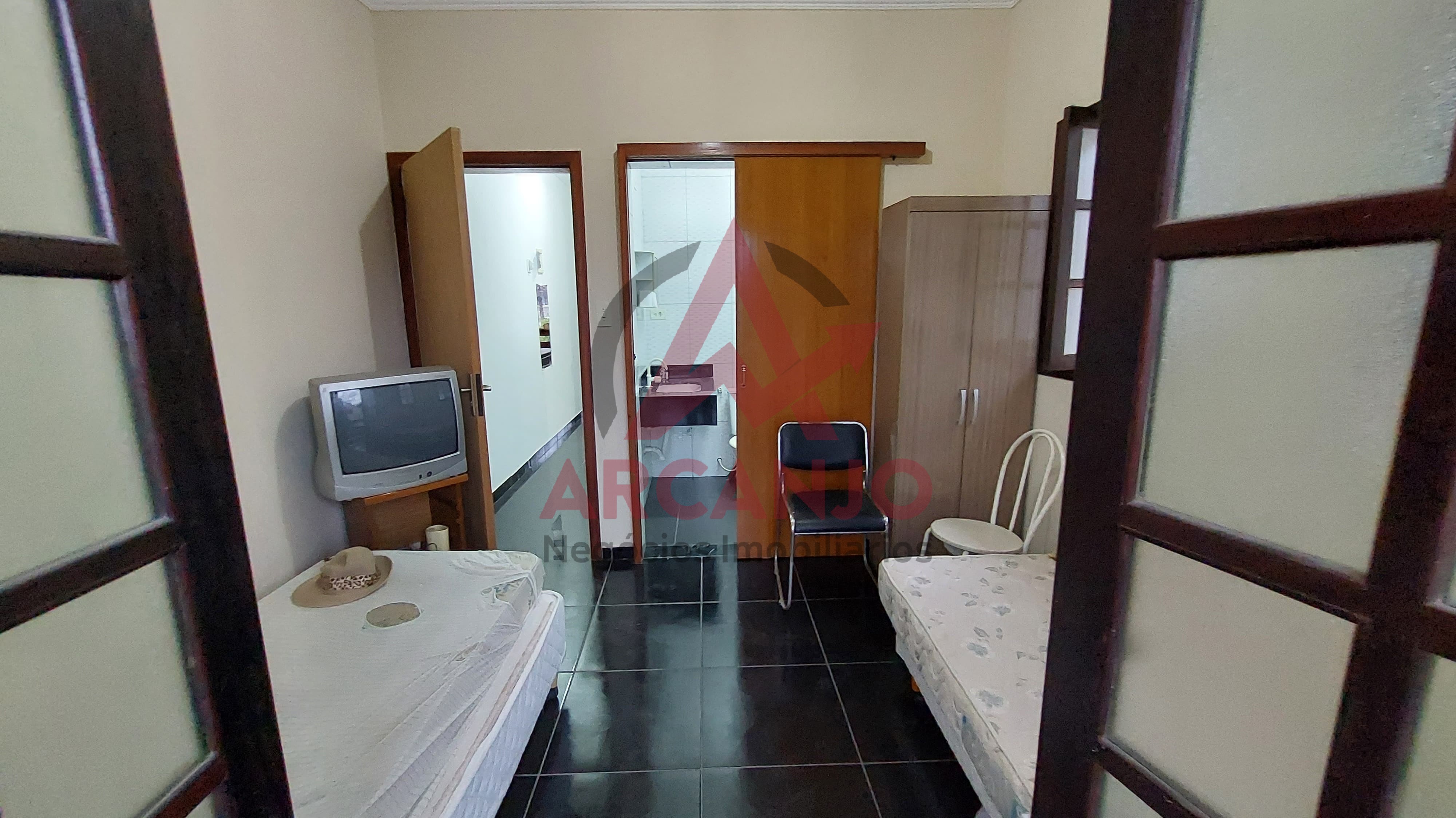 Casa à venda com 2 quartos, 83m² - Foto 14