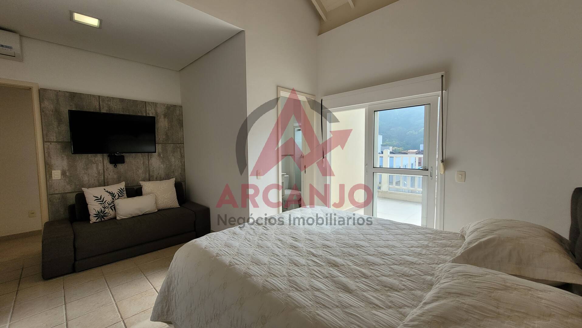 Apartamento à venda com 4 quartos, 141m² - Foto 11