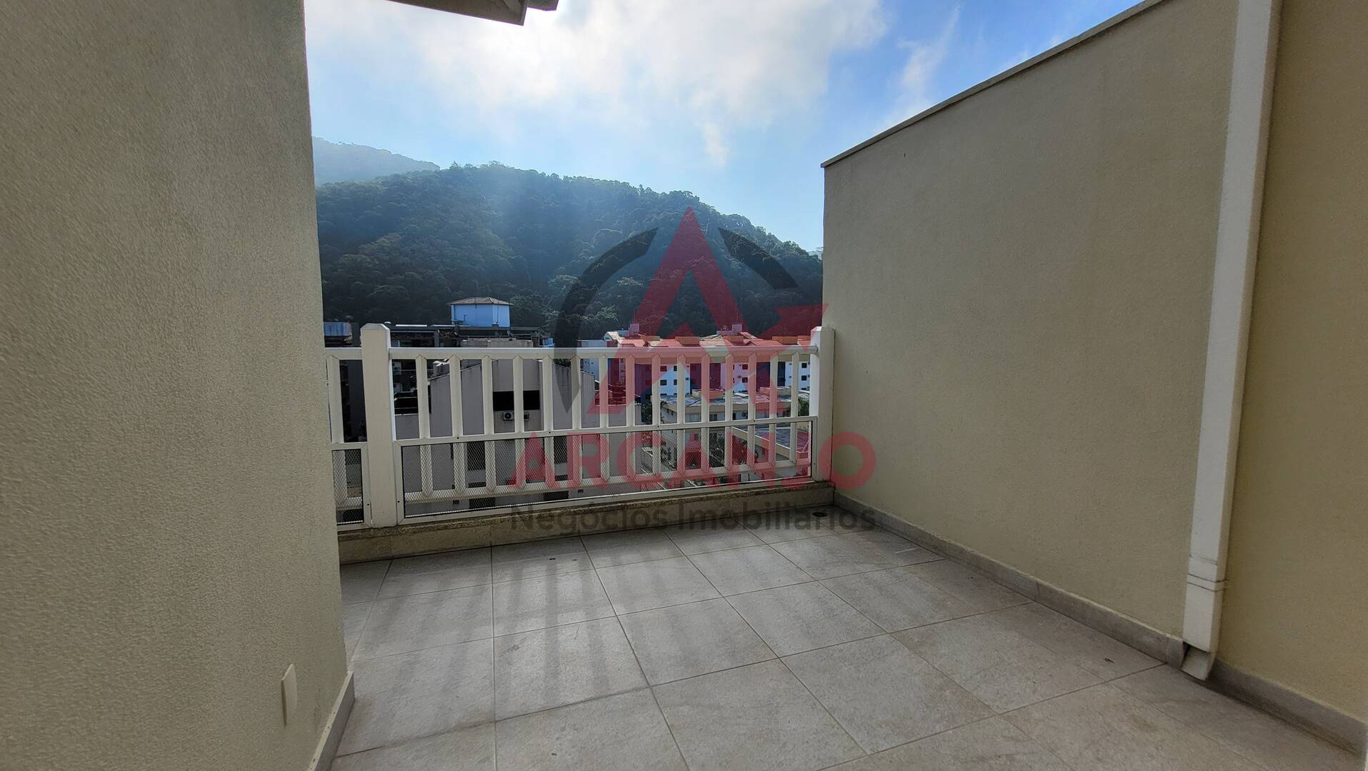 Apartamento à venda com 4 quartos, 141m² - Foto 13