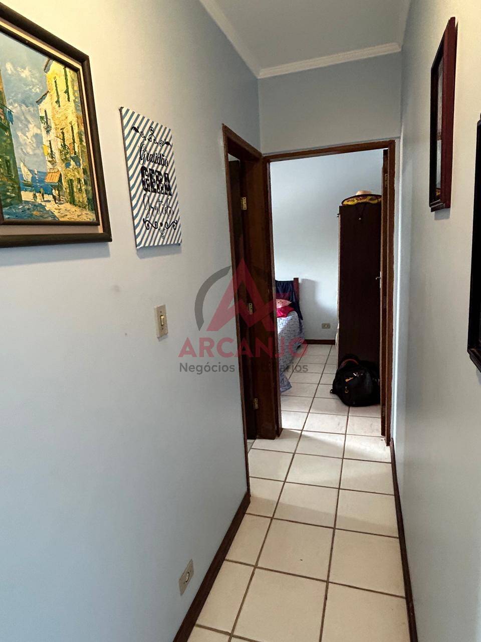 Apartamento à venda com 1 quarto, 43m² - Foto 2