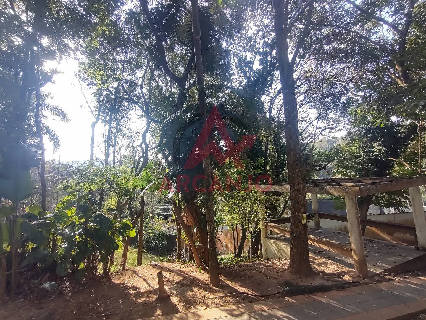 Casa de Condomínio à venda com 5 quartos, 305m² - Foto 15