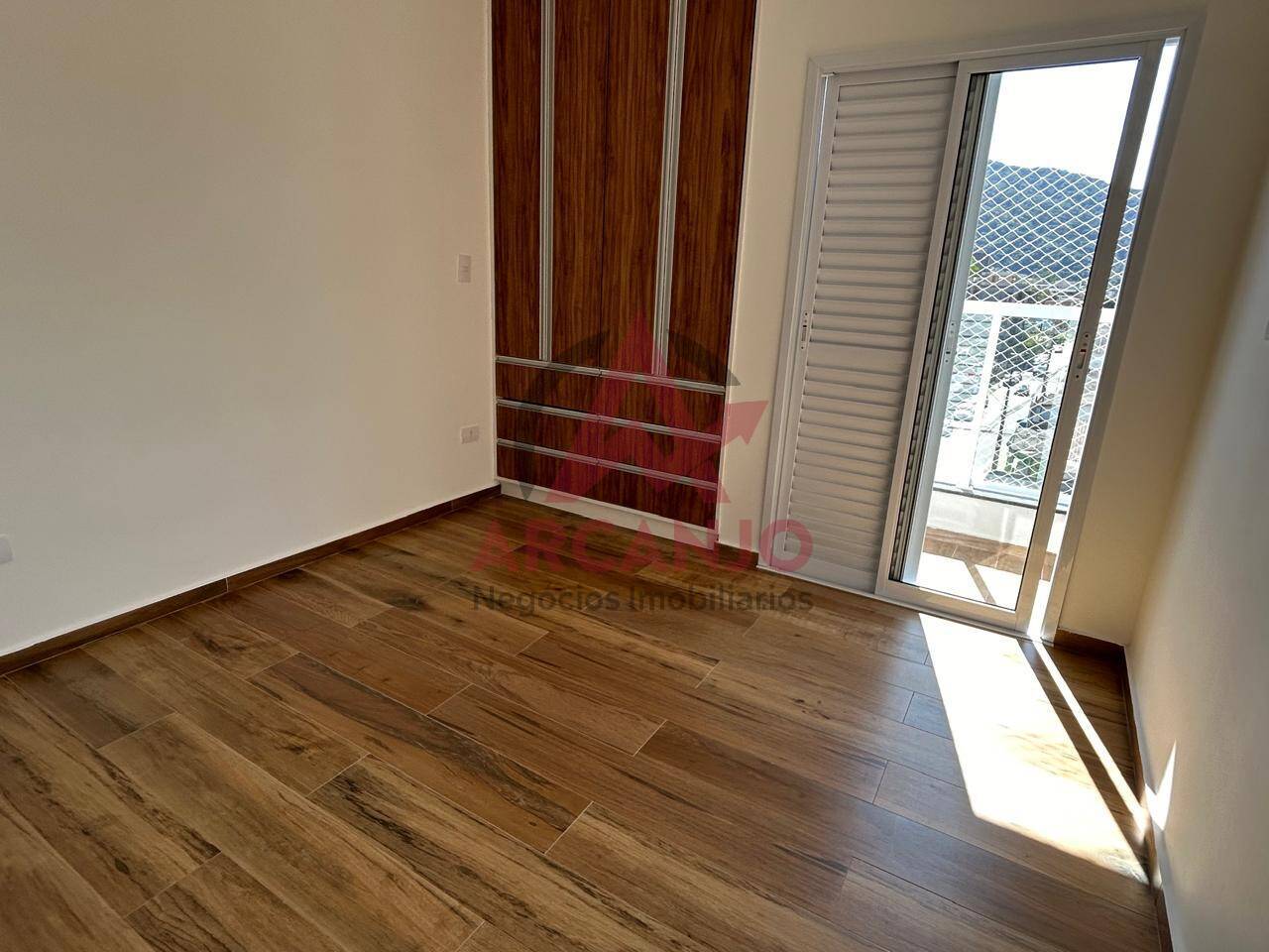 Apartamento à venda com 2 quartos, 75m² - Foto 6