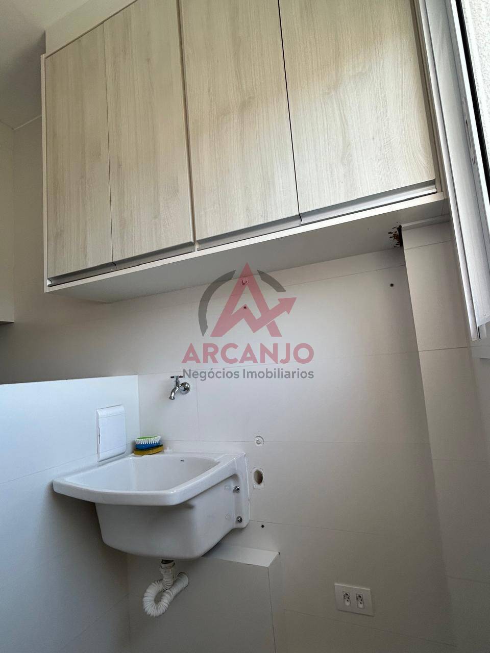 Apartamento à venda com 2 quartos, 75m² - Foto 7