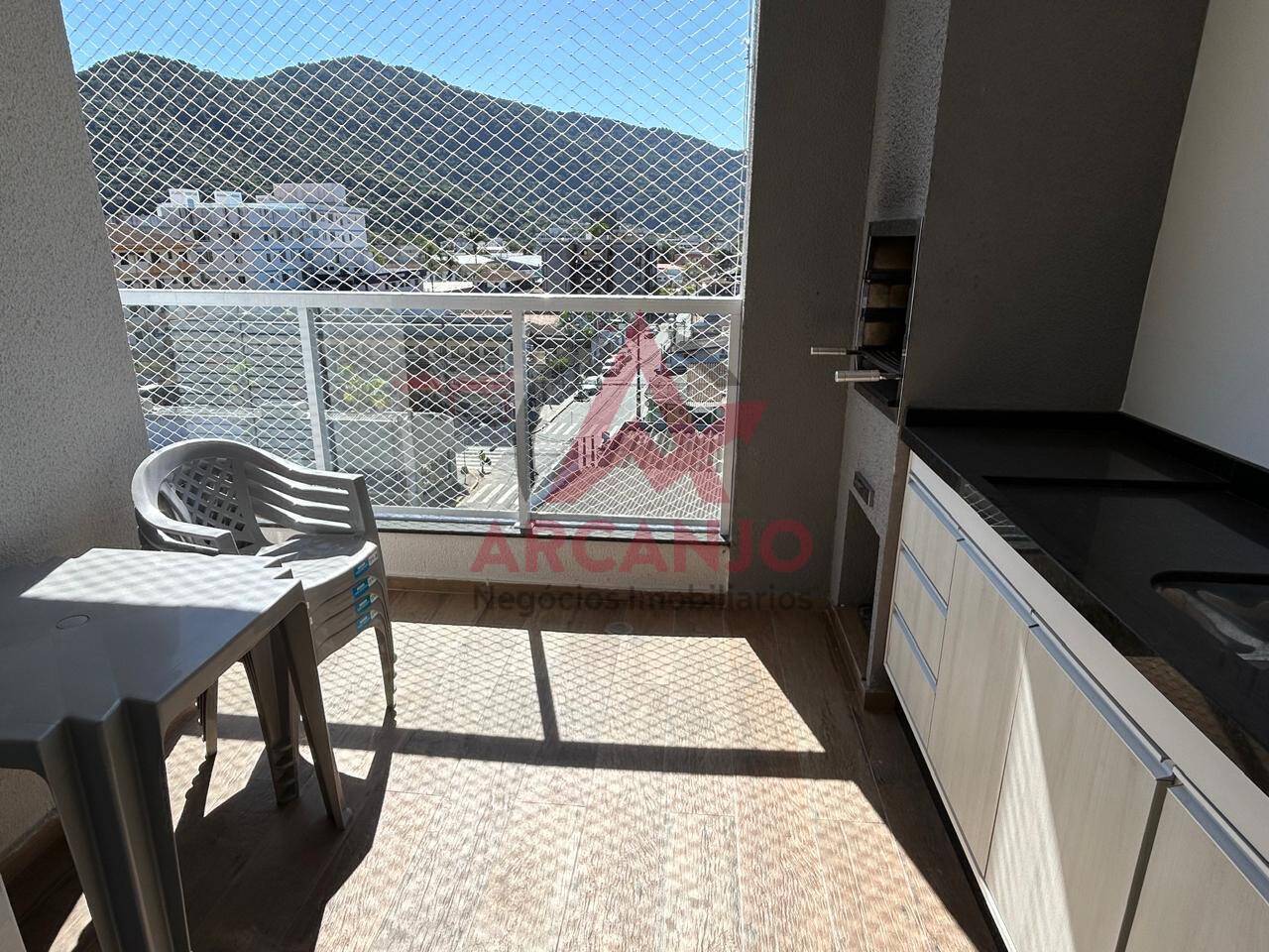 Apartamento à venda com 2 quartos, 75m² - Foto 9