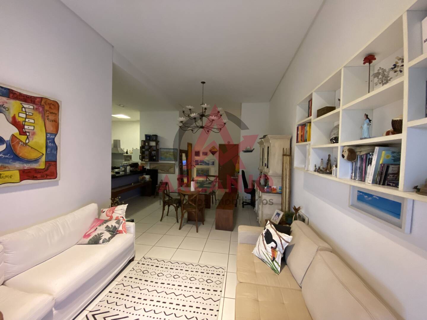 Apartamento à venda com 3 quartos, 146m² - Foto 3