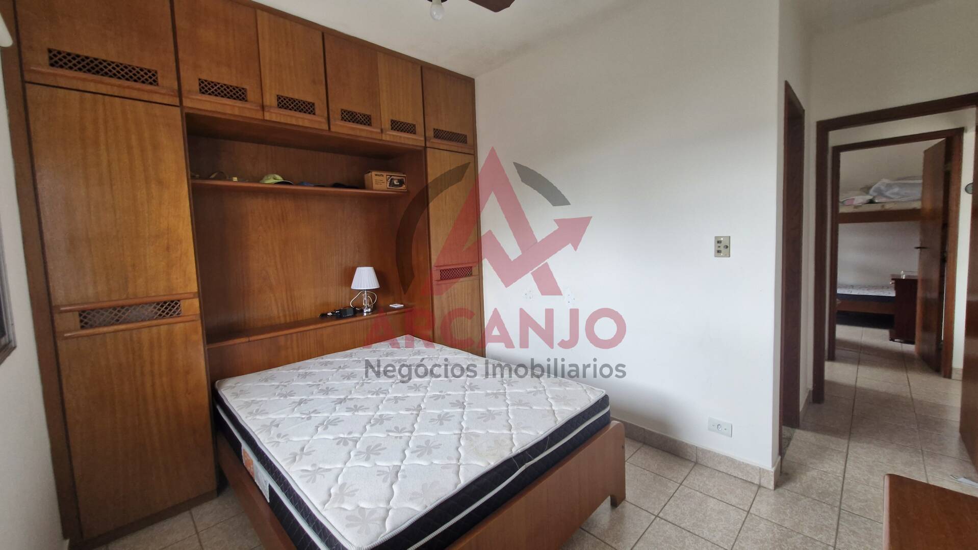 Apartamento à venda com 2 quartos, 75m² - Foto 5